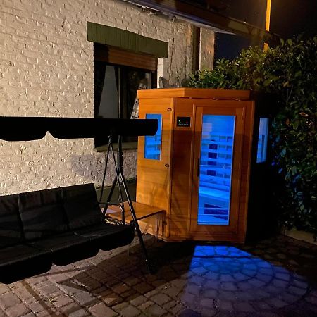 Wohnen Direkt An Der Rheinpromenade Mit Whirlpool Und Sauna Gotterswickerhamm Exterior foto