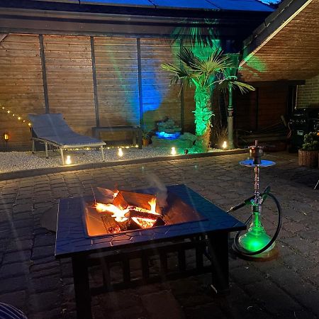 Wohnen Direkt An Der Rheinpromenade Mit Whirlpool Und Sauna Gotterswickerhamm Exterior foto